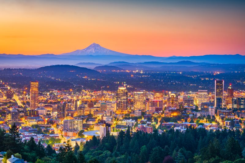 Commercial Title Search in Oregon